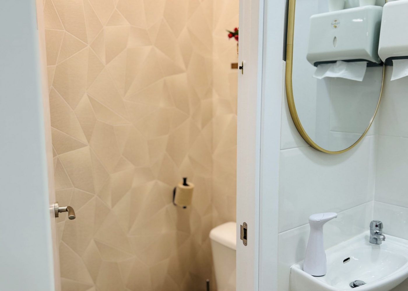 SALA BRUNET, SALA DE EVENTOS, ESPLUGUES DE LLOBREGAT
